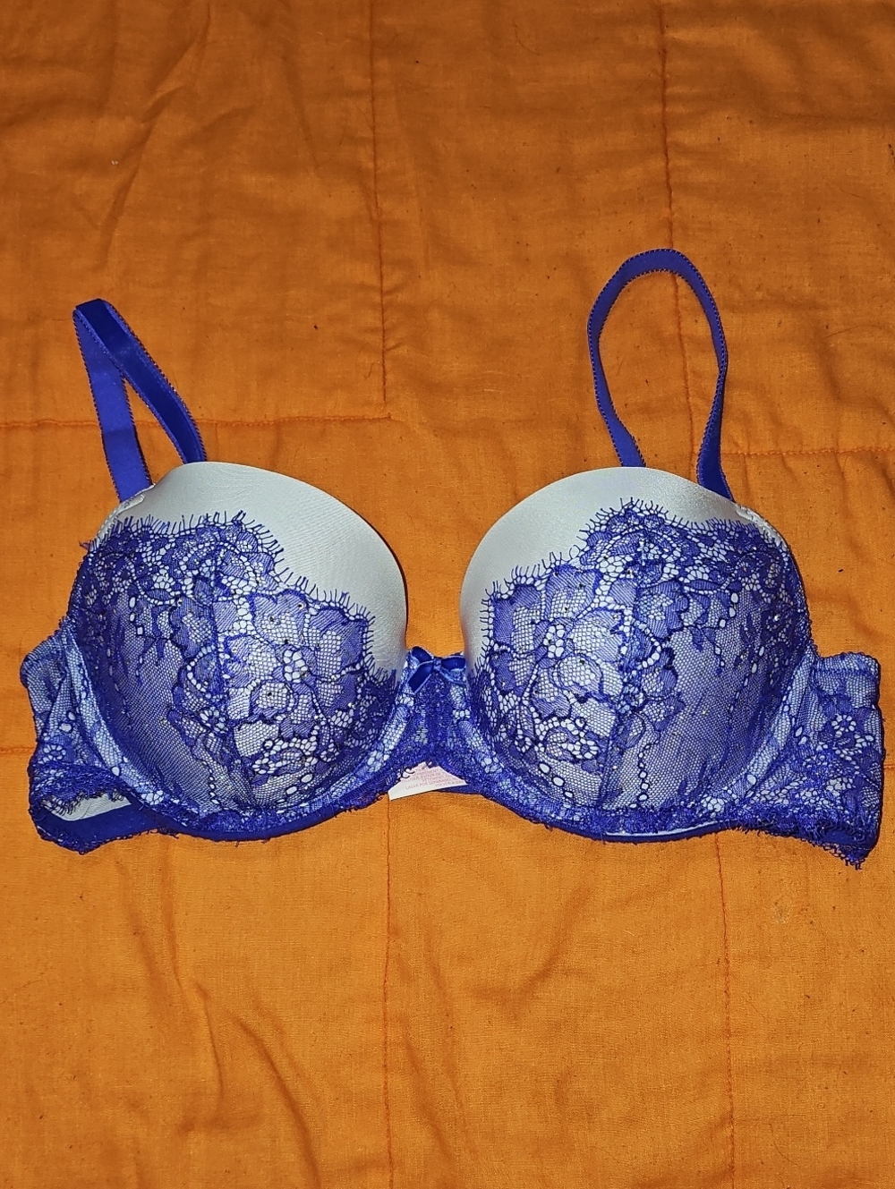 Victoria Secret Gorgeous Bra! Sz 34D, Dream Angels!!